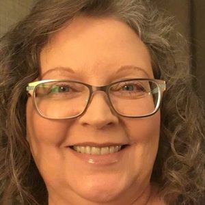 Meet your Posher, Leigh Ann